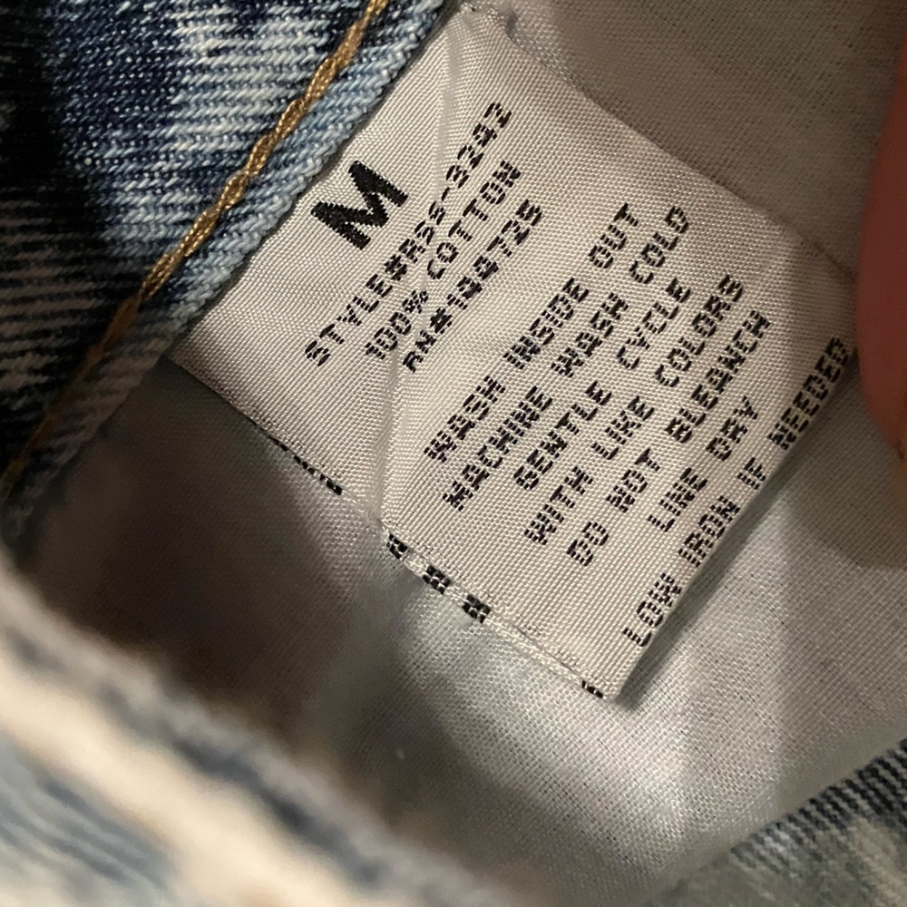 White Acid Wash Denim Shorts - Picture 4 of 4